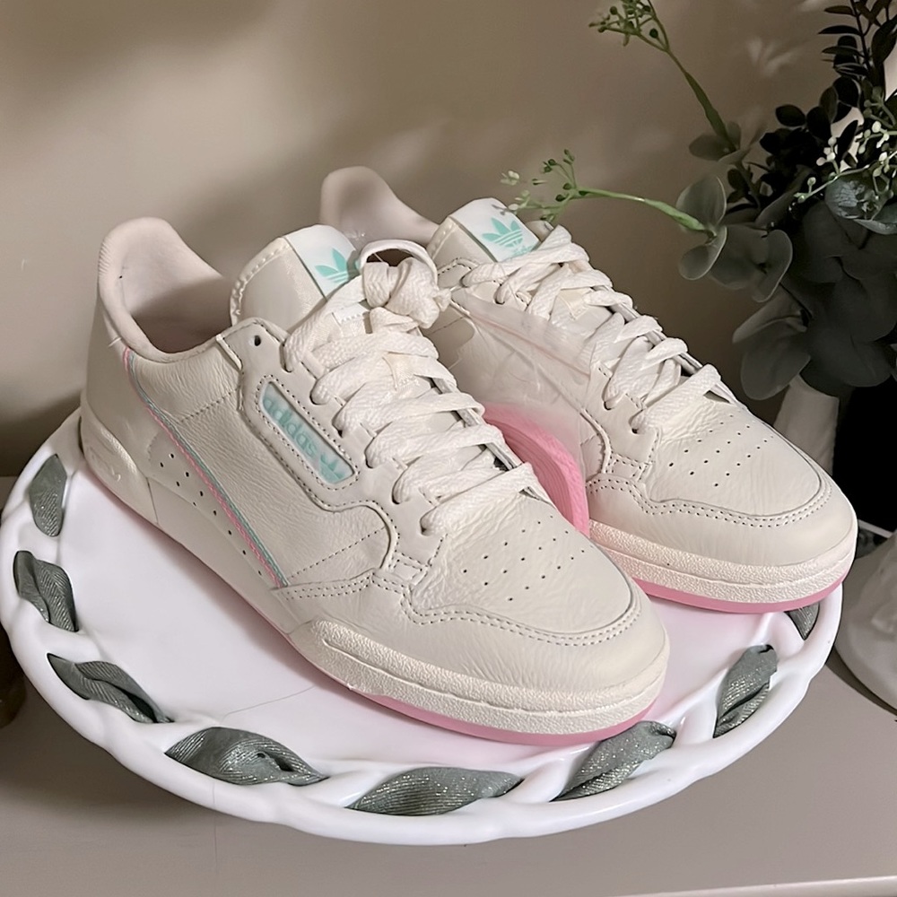 NEW Original Adidas Continental 80 Sneaker